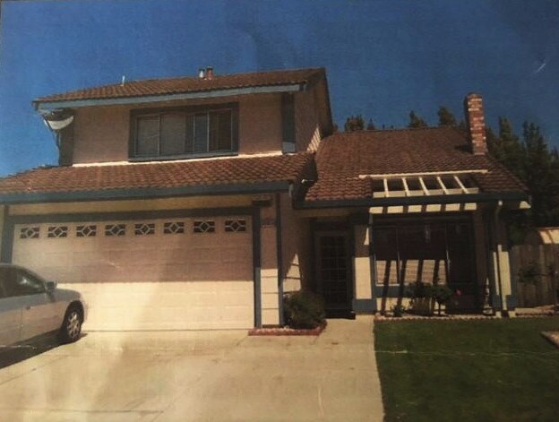 Building Photo - 33925 Tybalt Ct