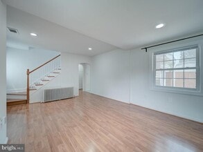 Building Photo - 6625 Harrison Ln