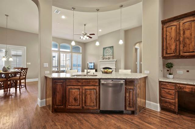 Building Photo - 13732 Eleanor Ave