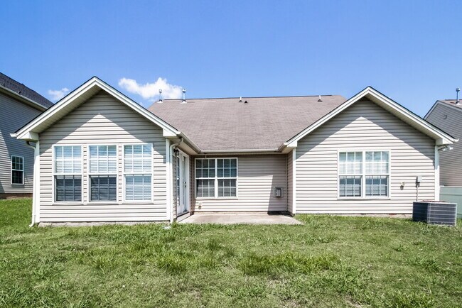 Building Photo - 4013 Lawrence Daniel Dr