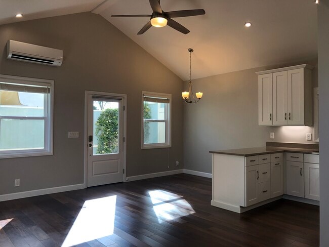 Building Photo - 12620 Palms Blvd