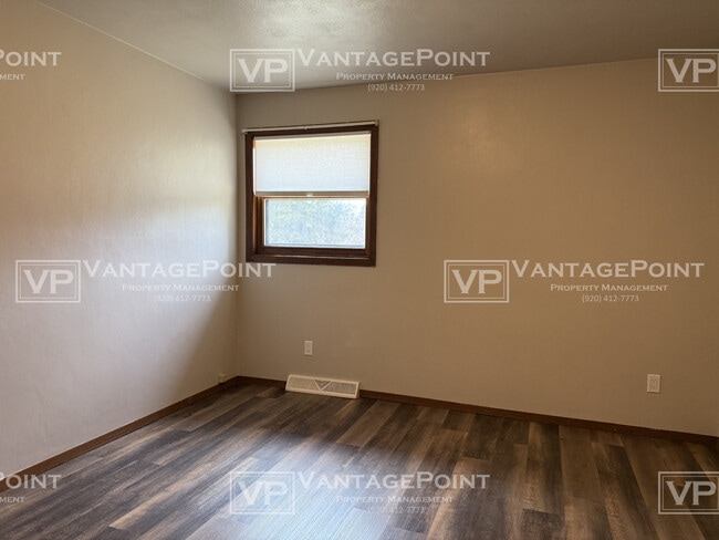 Building Photo - 2719 N Locust St