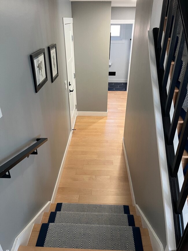 Building Photo - 4340 Snowberry Way