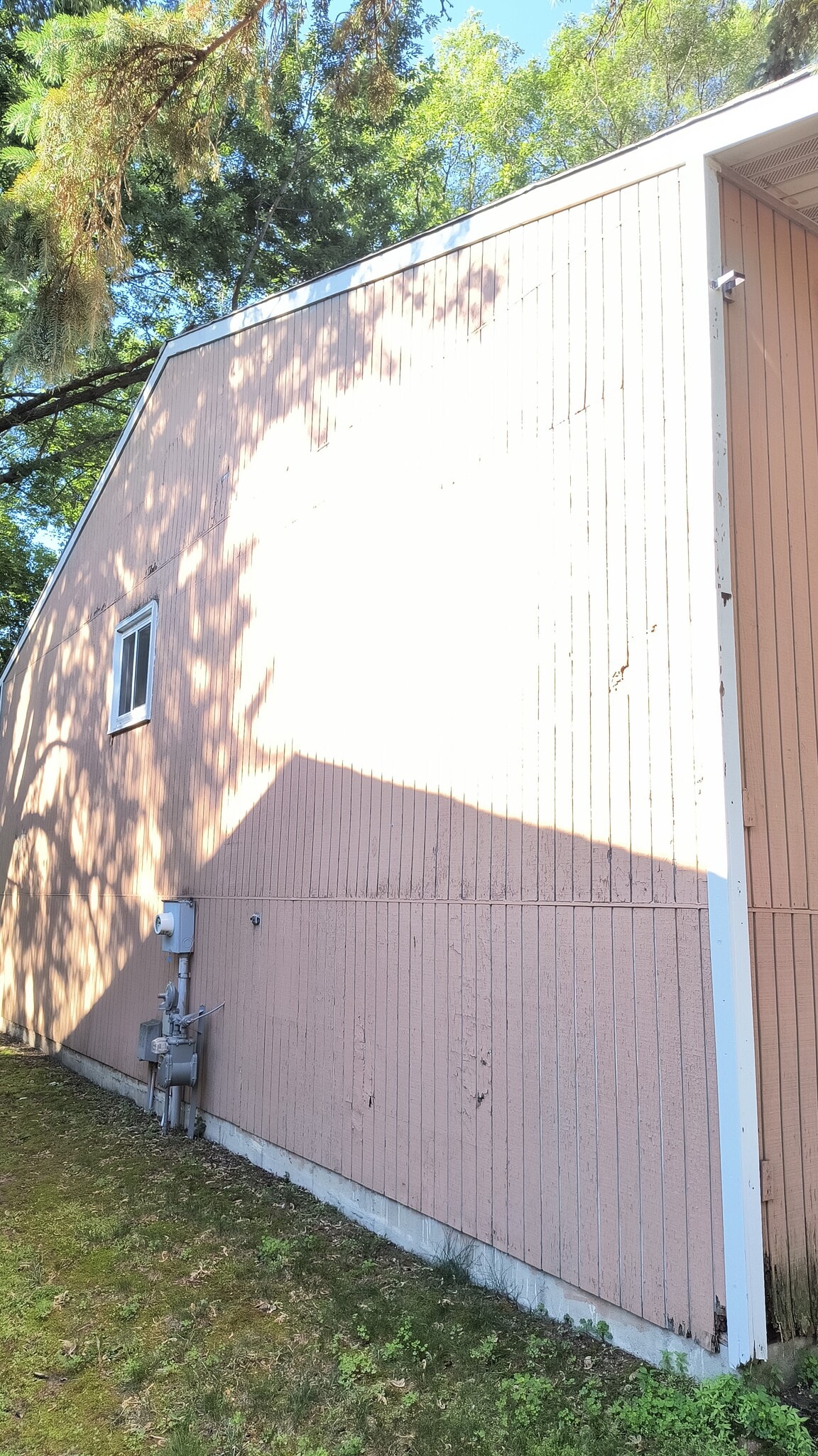 Building Photo - 7849 Rimbley Rd