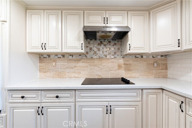 Building Photo - 28 Sycamore Ln