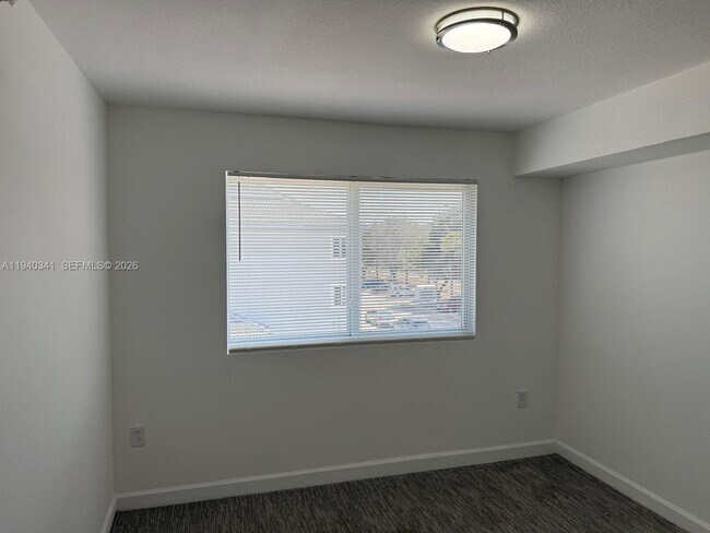 Building Photo - 15460 SW 284th St