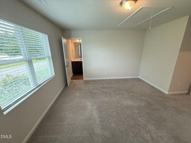 Building Photo - 2097 Wiggins Village Dr