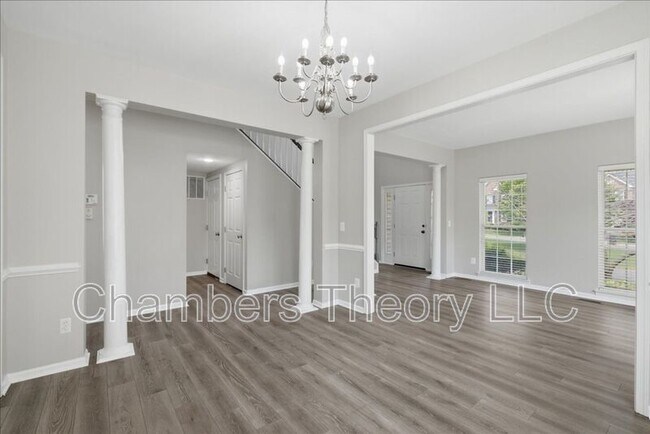 Building Photo - 42211 Marcy Way