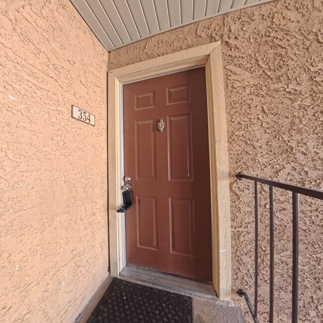 Building Photo - 5499 Indian River Dr