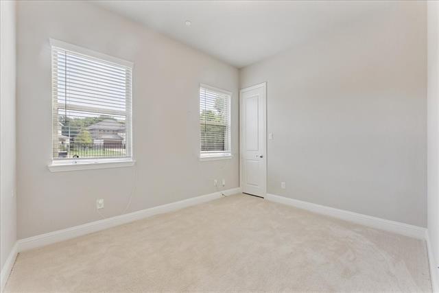 Building Photo - 1303 Bailey Ln