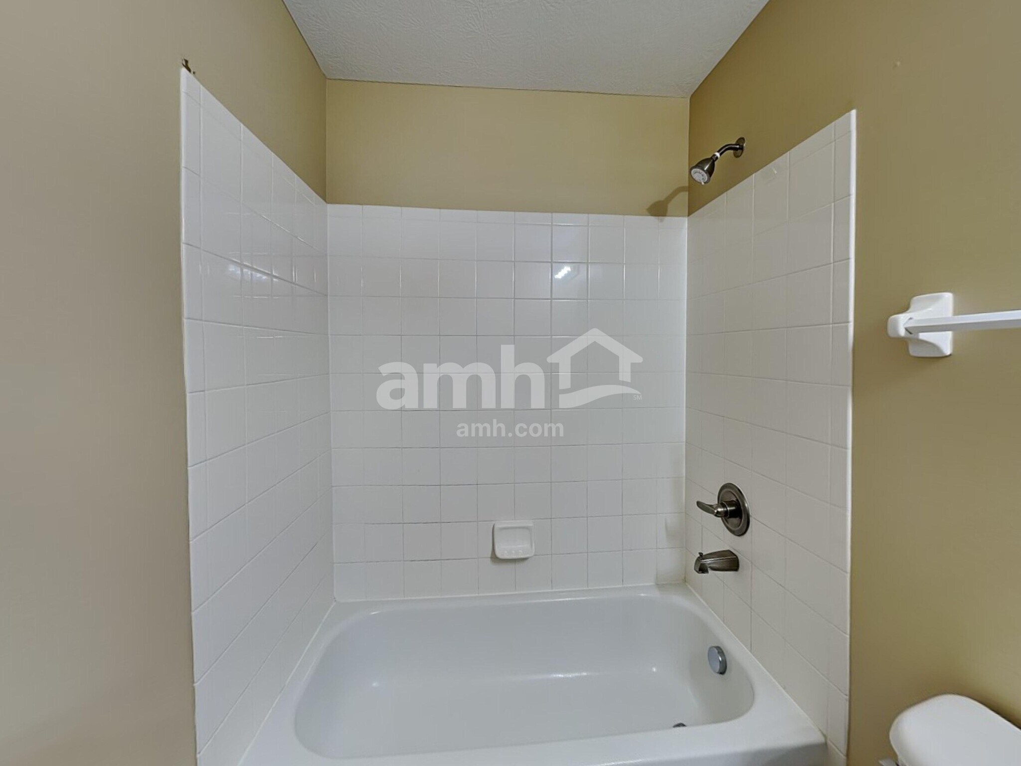 Building Photo - 583 Virginia St