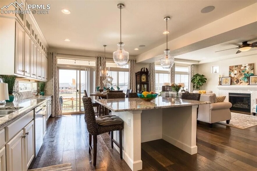 Building Photo - 6398 Moate Ln