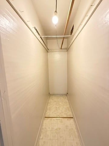 Building Photo - 113 N Center St