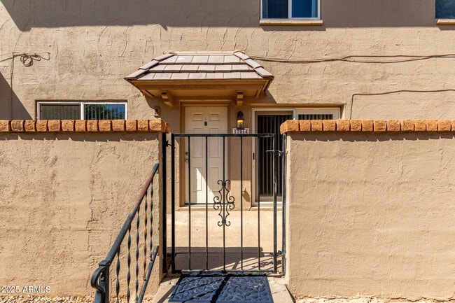 Building Photo - 17014 E CALLE DEL ORO -