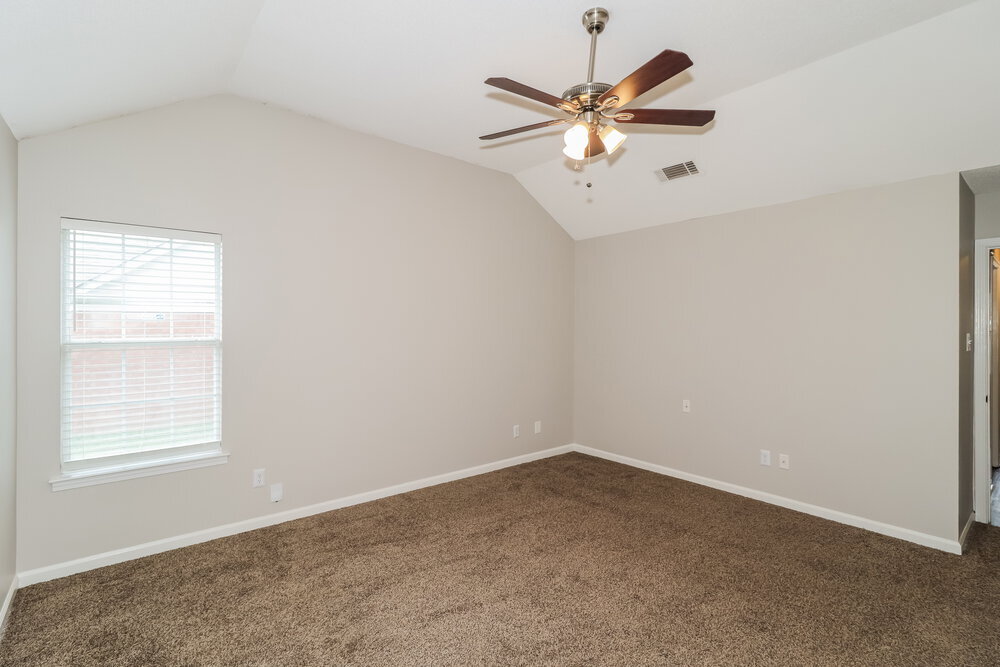 Building Photo - 8450 Kimberly Rose Dr
