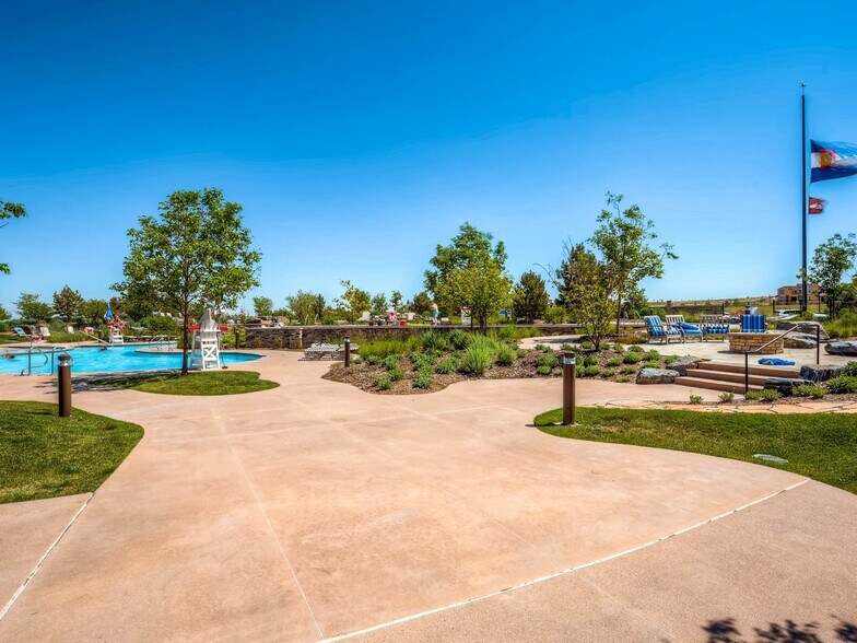 Building Photo - 664 Tiger Lily Way