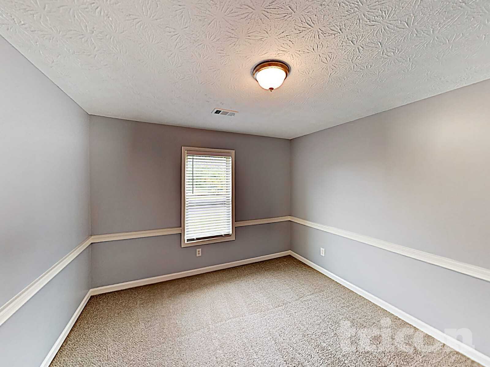 Building Photo - 105 Dailey's Plantation Dr