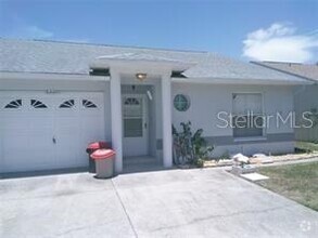 Building Photo - 6222 Emerson Dr