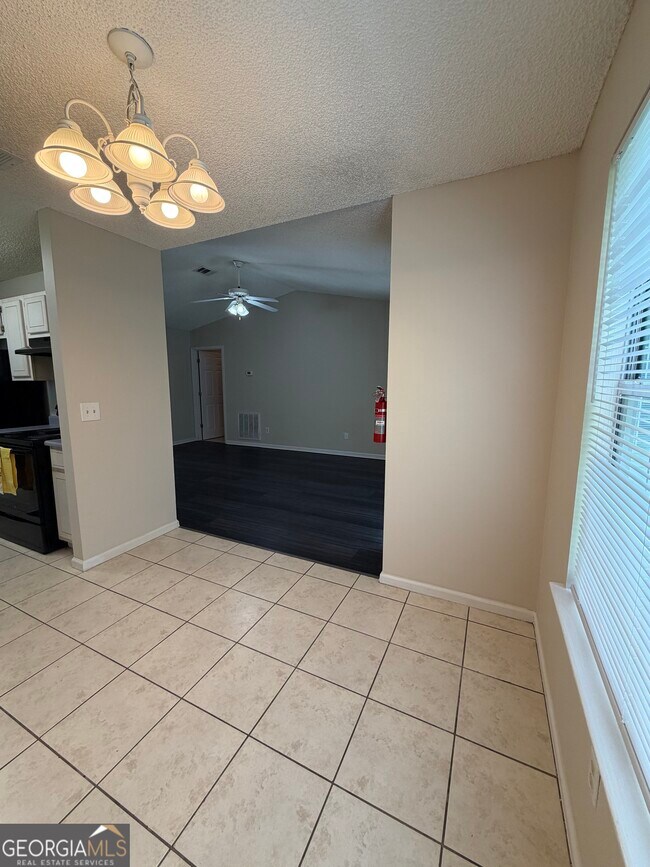 Building Photo - 101 Talbot Ct