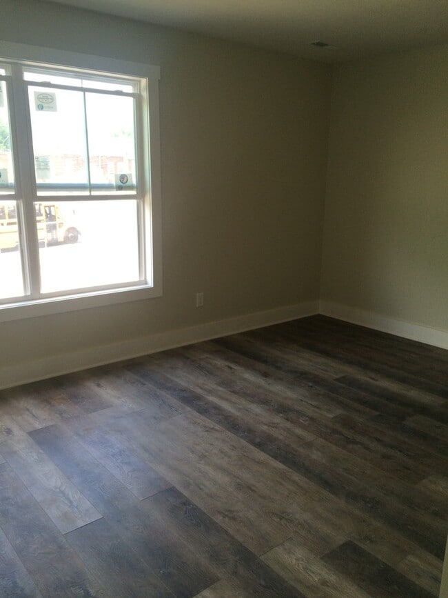 Building Photo - 1138 STREET - A St