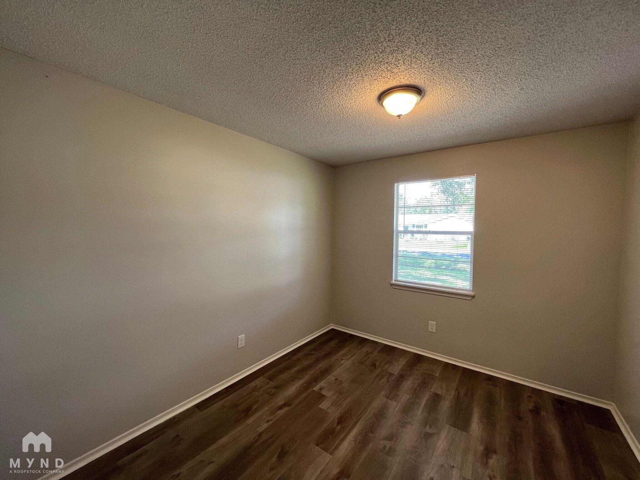 Building Photo - 10731 Appaloosa Dr