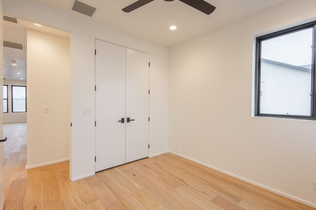 Building Photo - Brand New Townhouse in Luxury Neighborhood