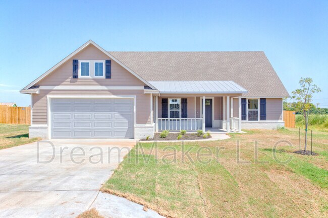 Primary Photo - 3133 SE 35th St