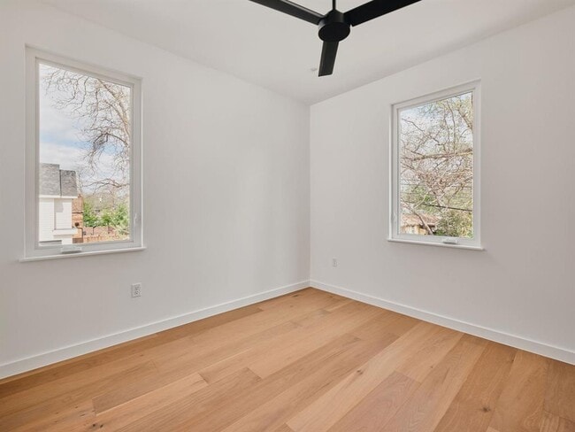 Building Photo - 3019 Garwood St