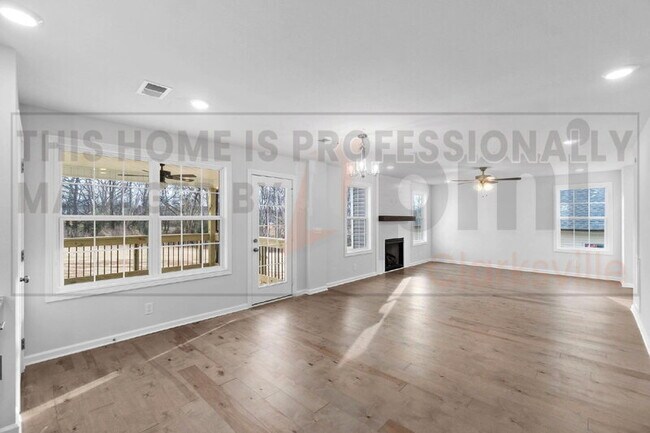 Building Photo - 787 Jodine Ann Dr