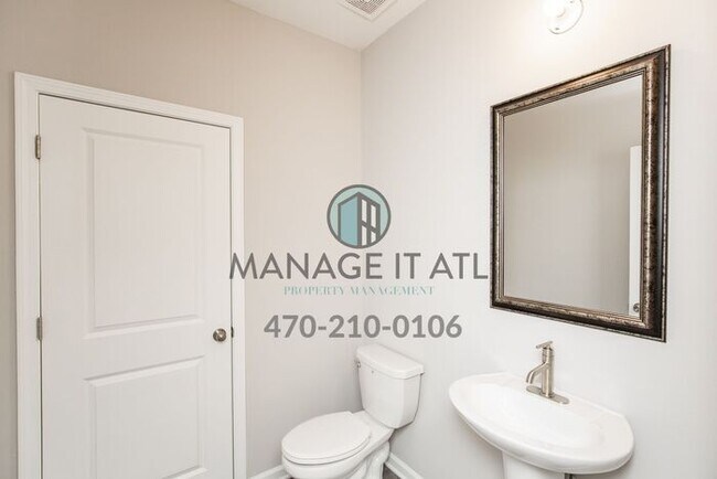 Building Photo - 4 Bedroom House in Hoschton in Mill Creek ...