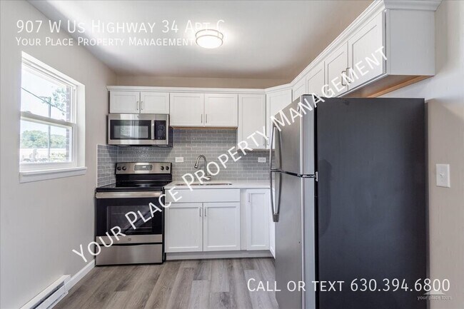 Building Photo - 907 W Us Highway 34 Apt C-
