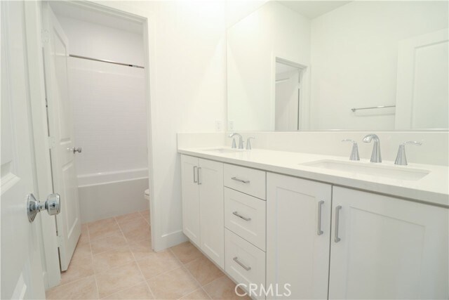 Building Photo - 647 Gadwall