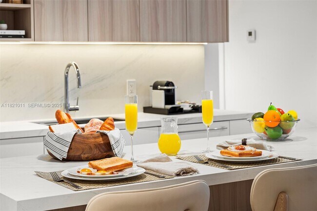 Building Photo - 2301 Collins Ave