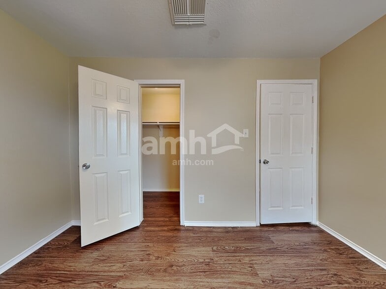 Building Photo - 18798 Prairie Larkspur Dr