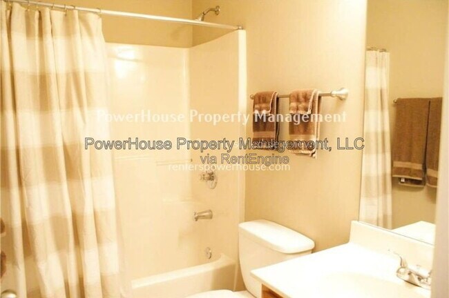 Building Photo - 5530 Crestwick Wy