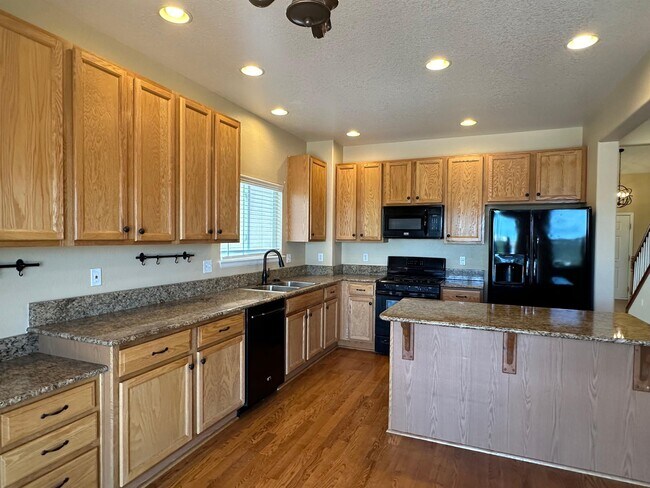Building Photo - 16740 Firebrick Dr