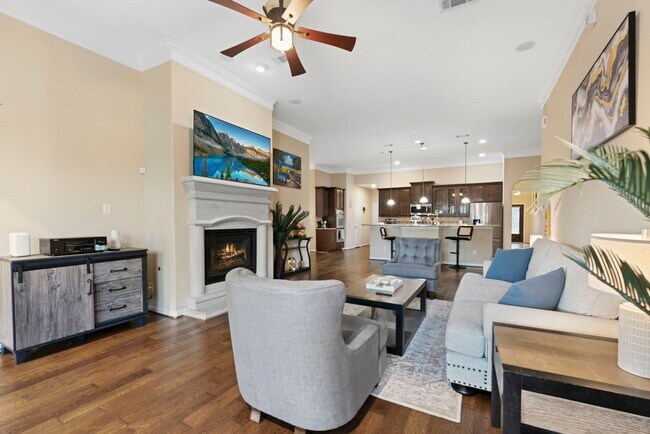 Building Photo - 13306 Misting Falls Ln