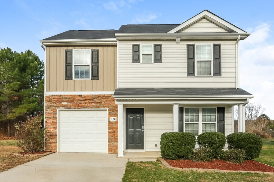 Primary Photo - 128 Ashmore Dr