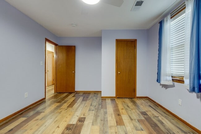 Building Photo - 2728 Nodyne Dr