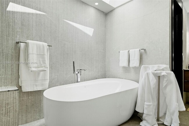 Building Photo - 8341 SW 87th Terrace