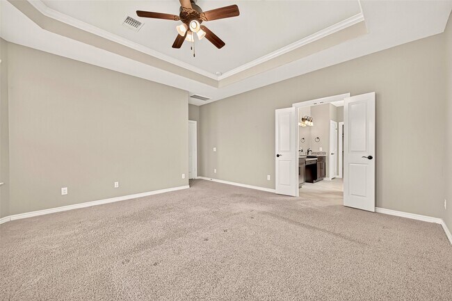 Building Photo - 10911 Birchwood Knl Ct