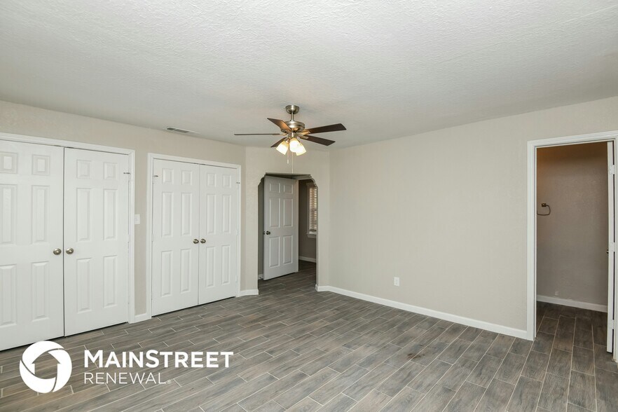 Building Photo - 1146 Harmony Cir