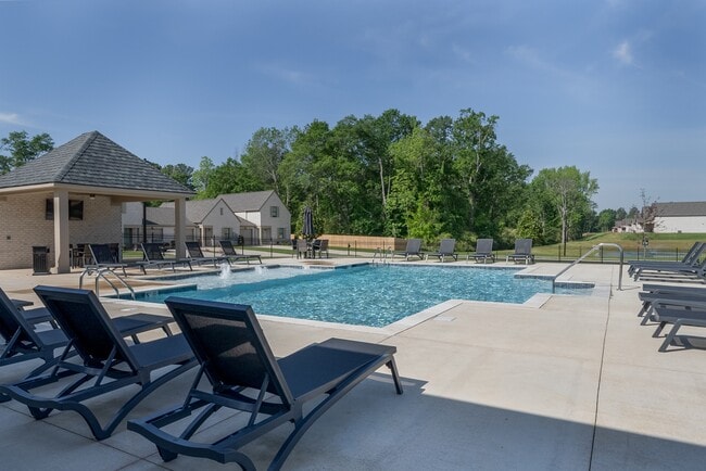 Building Photo - 820 Stonebrook Ln