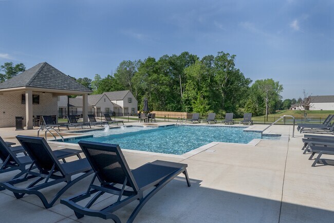 Building Photo - 984 Stonebrook Ln