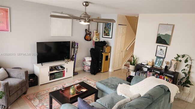 Building Photo - 4540 SW 68th Ct Cir