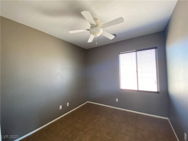 Building Photo - 11294 Star Lily St