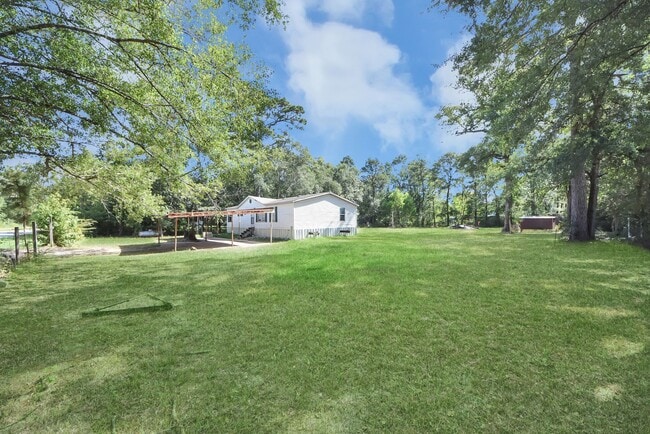 Building Photo - 14009 Rustic Ln