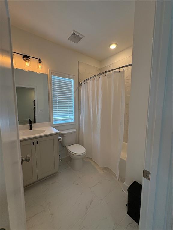 Building Photo - 2523 Oakbourne Ln