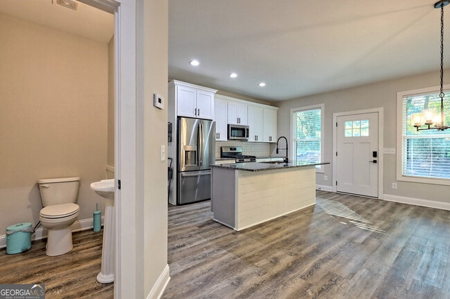 Building Photo - 18 Living Waters Wy