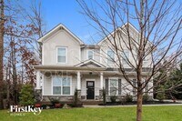 Building Photo - 105 Clear Springs Rd